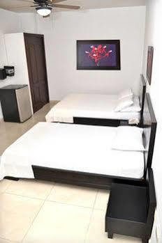 Plazuela San Ignacio 3* Medellín